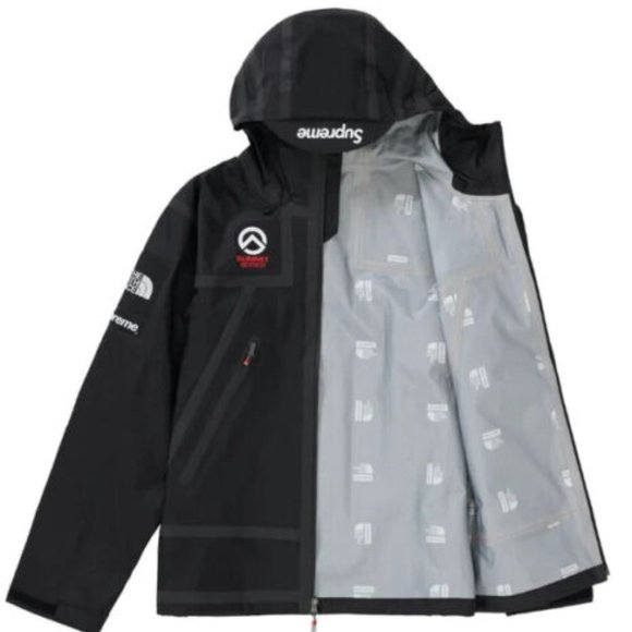 Supreme/The North Face® Summit Series Outer Tape Seam Jacket - Picture 3 of 8